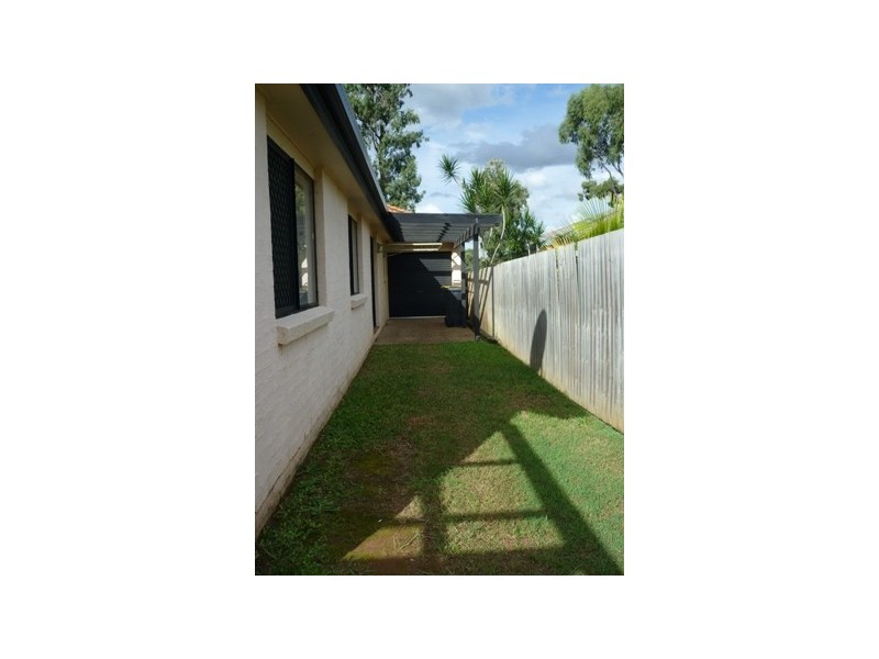 67 St James Street, Forest Lake QLD 4078