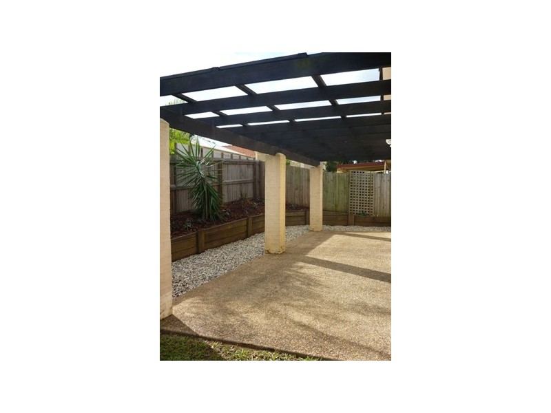 67 St James Street, Forest Lake QLD 4078