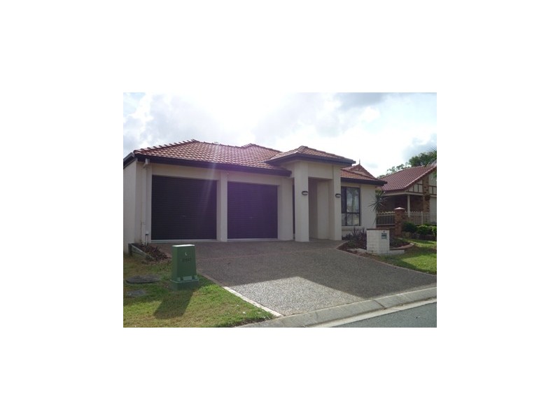 67 St James Street, Forest Lake QLD 4078