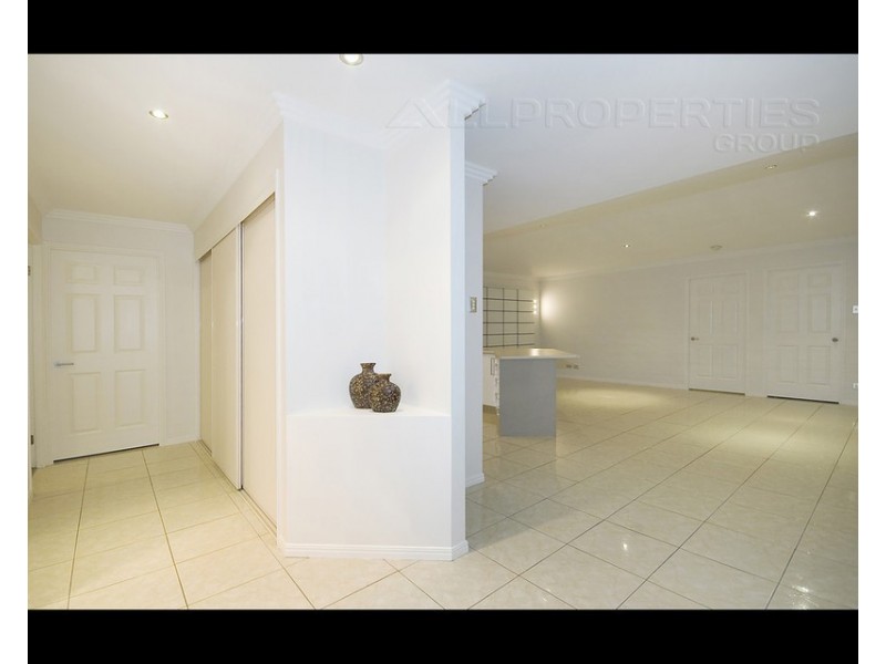 13 Fitzroy Place, Forest Lake QLD 4078