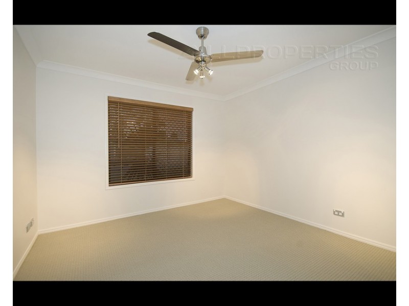 13 Fitzroy Place, Forest Lake QLD 4078