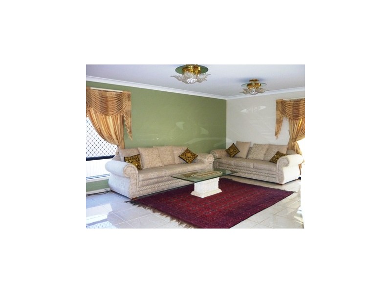 38 Aberdeen Crescent, Kuraby QLD 4112