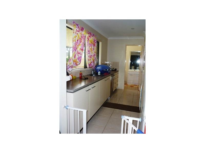 38 Aberdeen Crescent, Kuraby QLD 4112