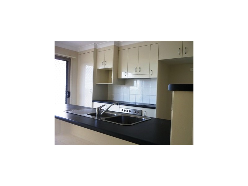 7 Cove Place, Springfield Lakes QLD 4300