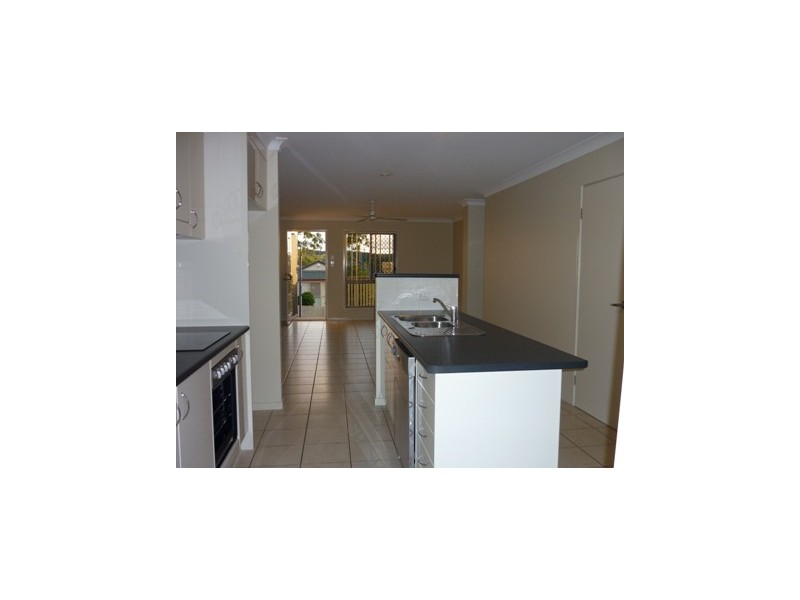 7 Cove Place, Springfield Lakes QLD 4300