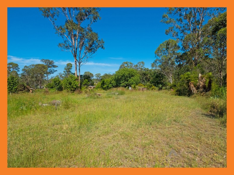 210 Jones Road, Bellbird Park QLD 4300