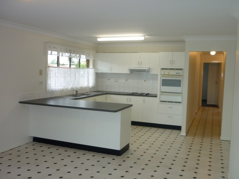 6 Balgowan Street, Richlands QLD 4077