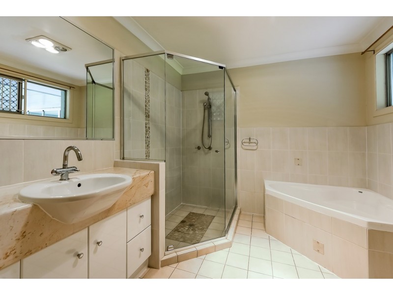 130 Rochedale Rd, Rochedale QLD 4123