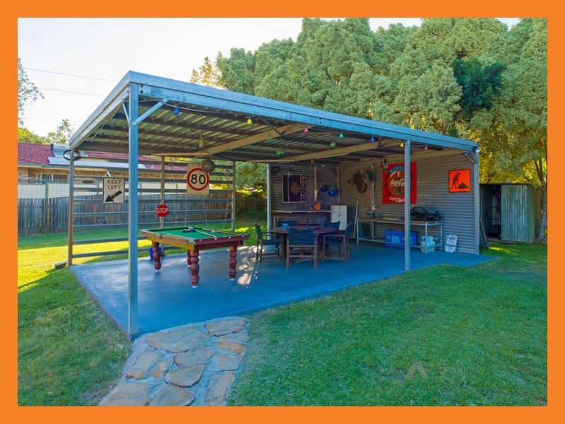 194 Jones Rd, Bellbird Park QLD 4300