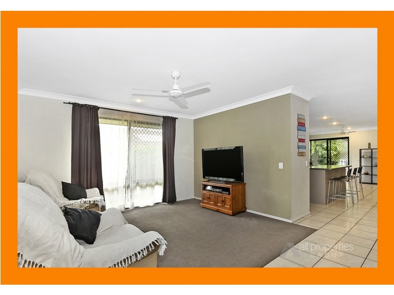 12 Mapelton Circuit, Parkinson QLD 4115