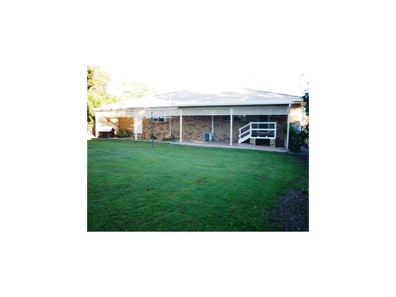 19 Crestwood Drive, Camira QLD 4300