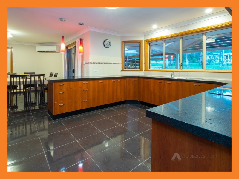 17 Boyd Court, Forestdale QLD 4118