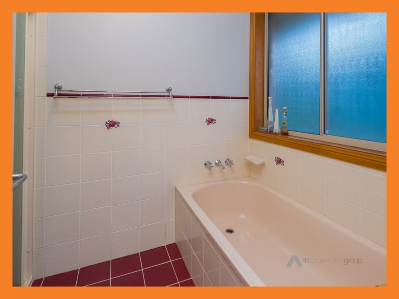 17 Boyd Court, Forestdale QLD 4118