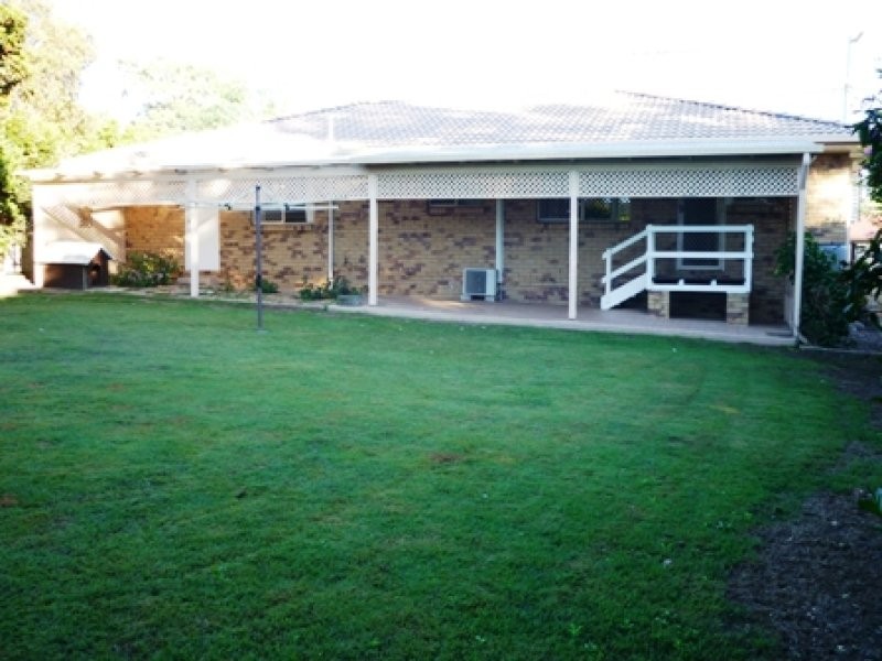 19 Crestwood Drive, Camira QLD 4300