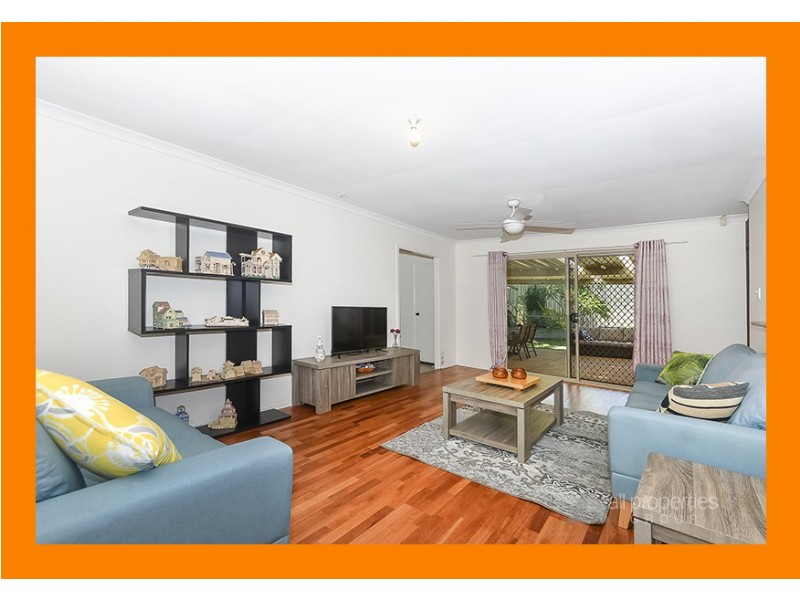 27 REGAL DRIVE, Regents Park QLD 4118