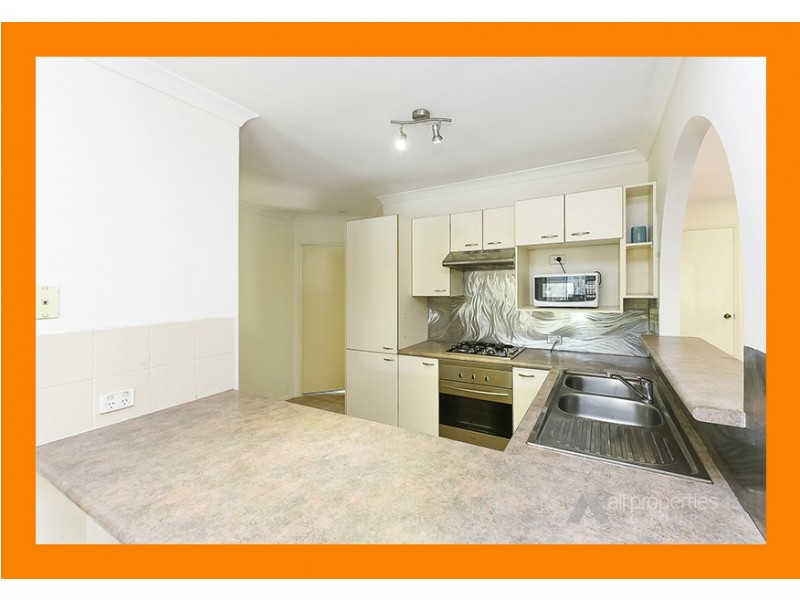 27 REGAL DRIVE, Regents Park QLD 4118