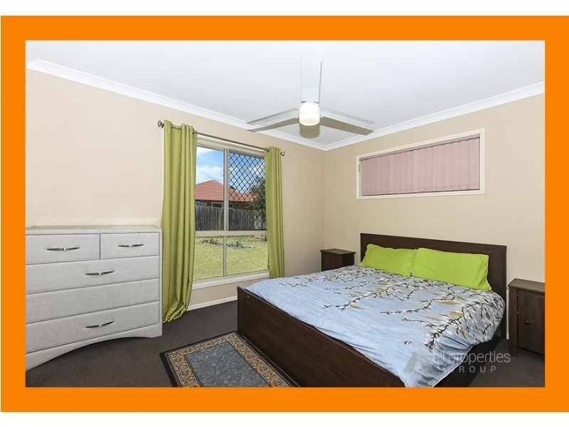 27 REGAL DRIVE, Regents Park QLD 4118