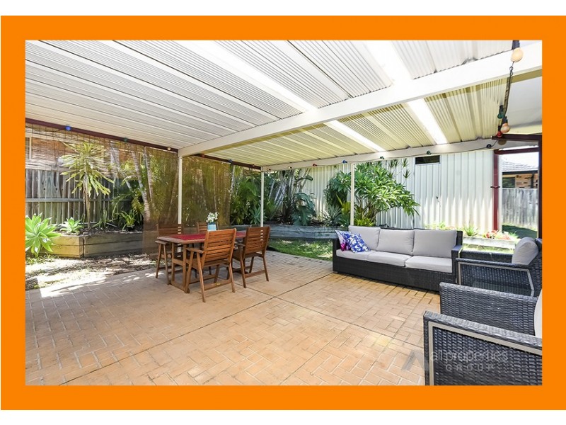 27 REGAL DRIVE, Regents Park QLD 4118