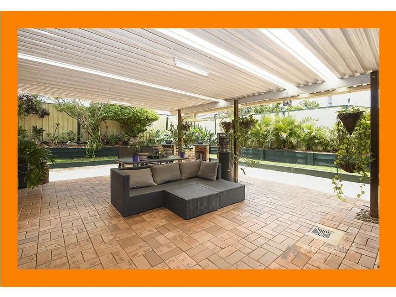 21 SOLANDRA CIRCUIT, Regents Park QLD 4118