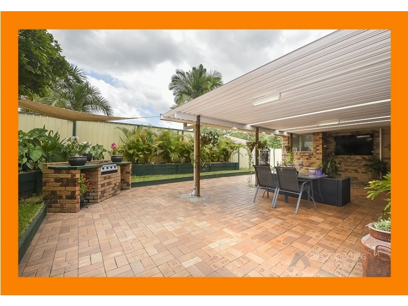 21 SOLANDRA CIRCUIT, Regents Park QLD 4118