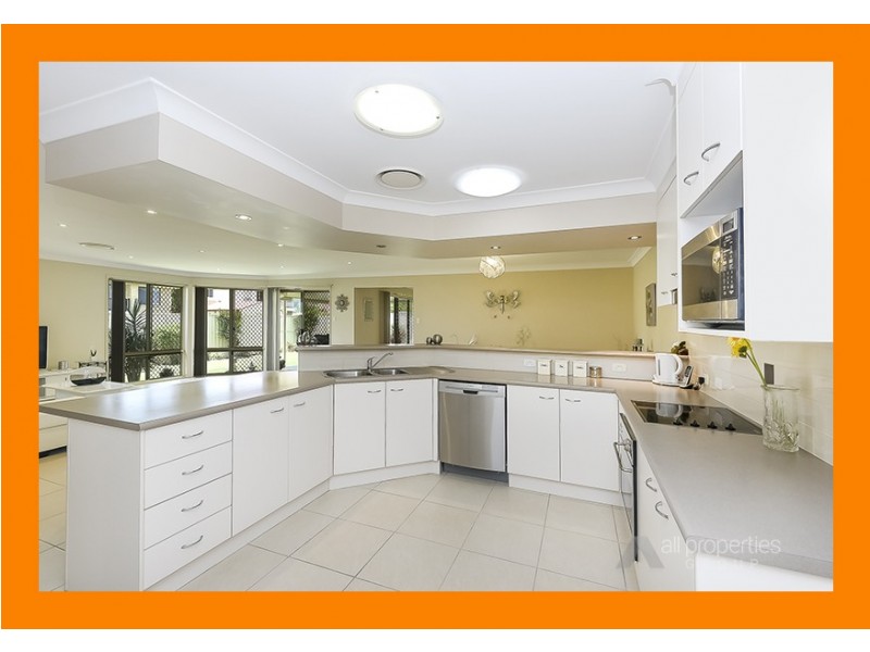 5 CORNELL CLOSE, Regents Park QLD 4118