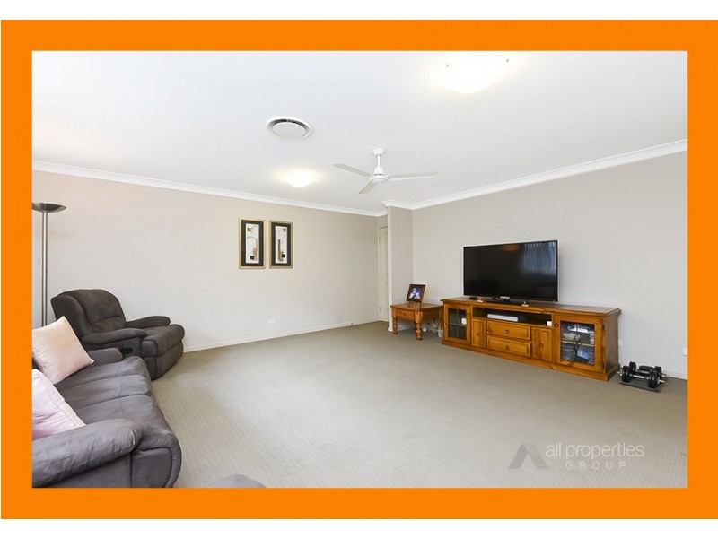 5 CORNELL CLOSE, Regents Park QLD 4118