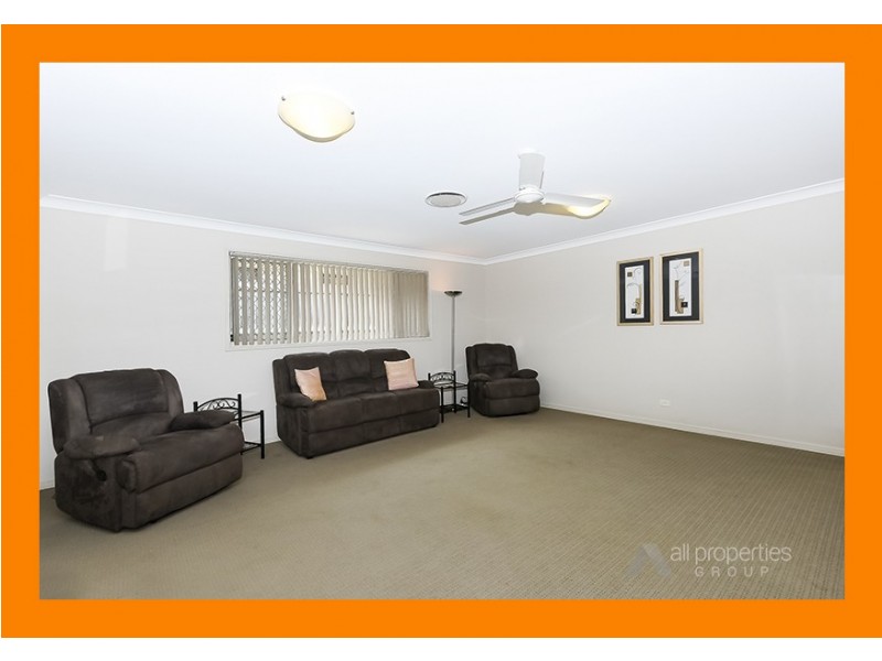 5 CORNELL CLOSE, Regents Park QLD 4118