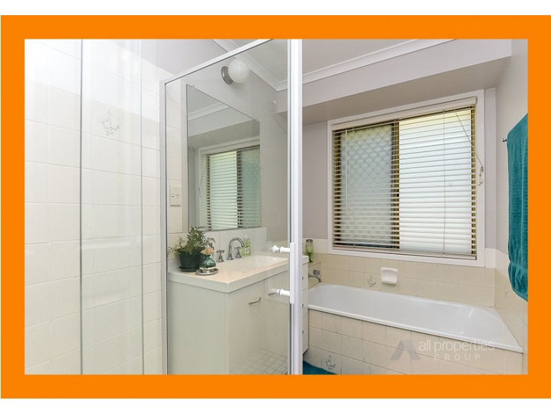 32 Parklands Drive, Boronia Heights QLD 4124
