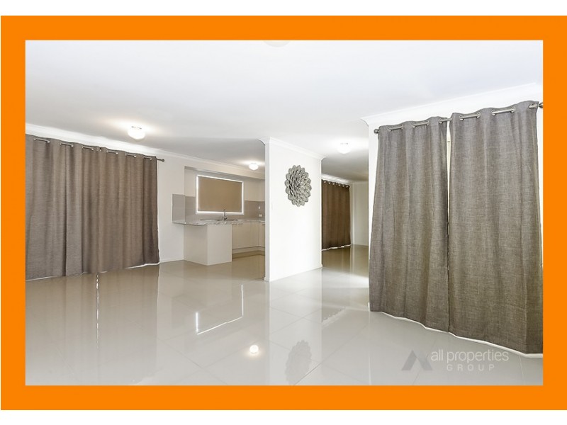 12 Lyndon Court, Boronia Heights QLD 4124