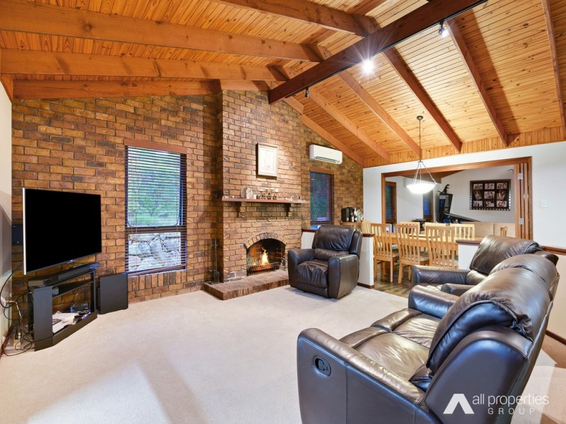 16-18 Sheriff Street, Forestdale QLD 4118