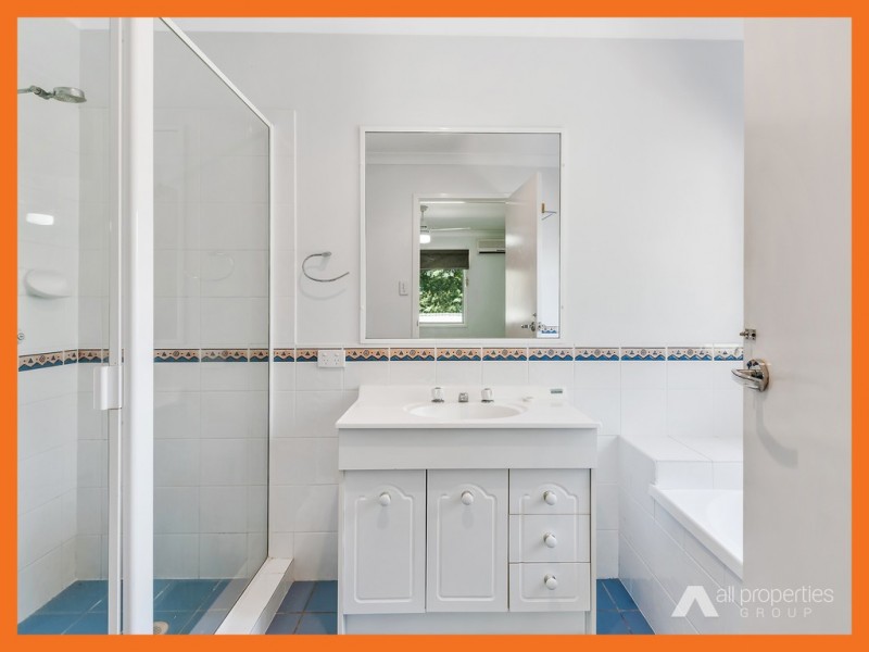 18 Cedrela Street, Moggill QLD 4070