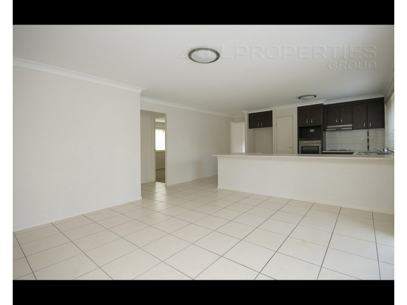 53 Paperbark Crescent, Heathwood QLD 4110