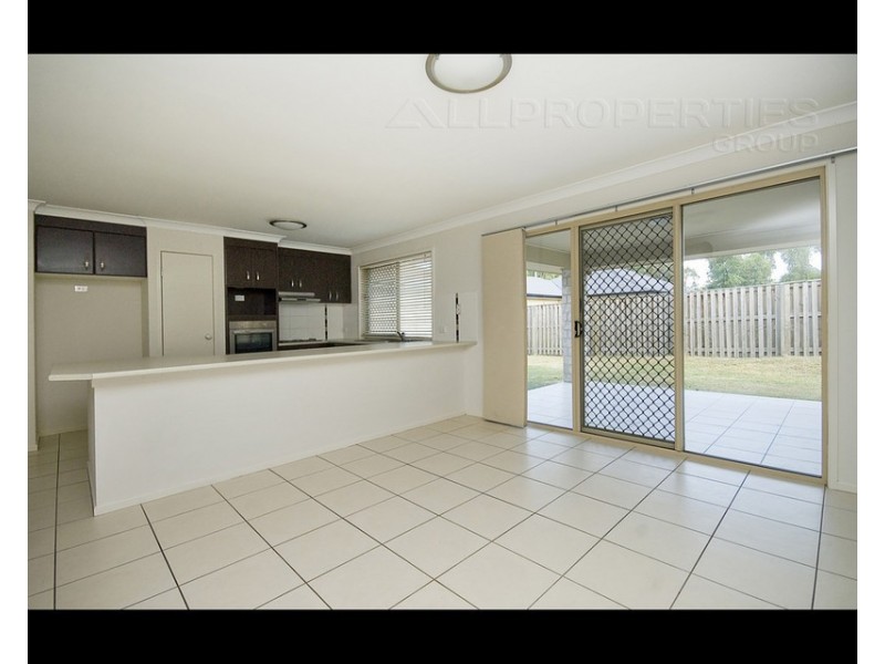 53 Paperbark Crescent, Heathwood QLD 4110