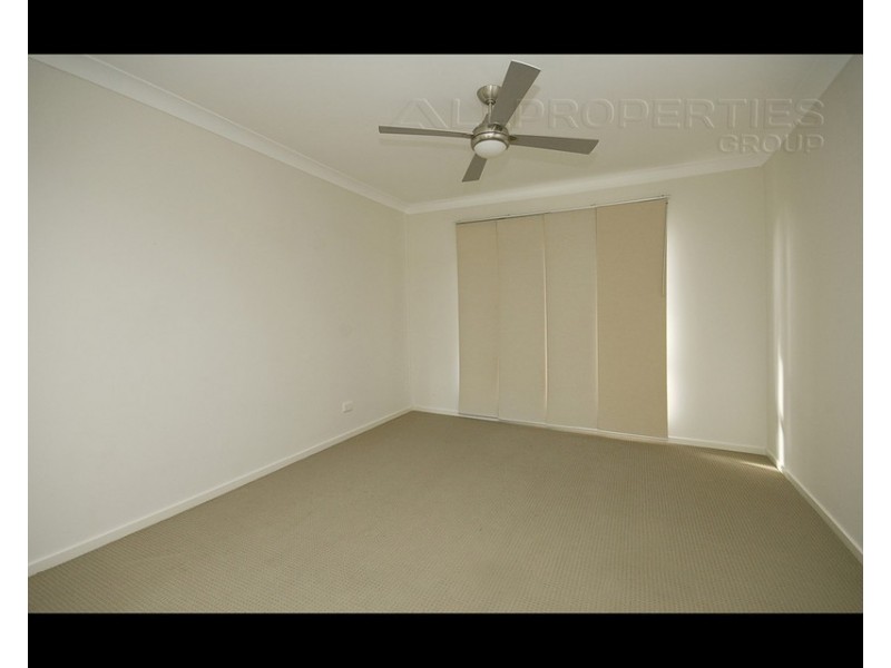 53 Paperbark Crescent, Heathwood QLD 4110