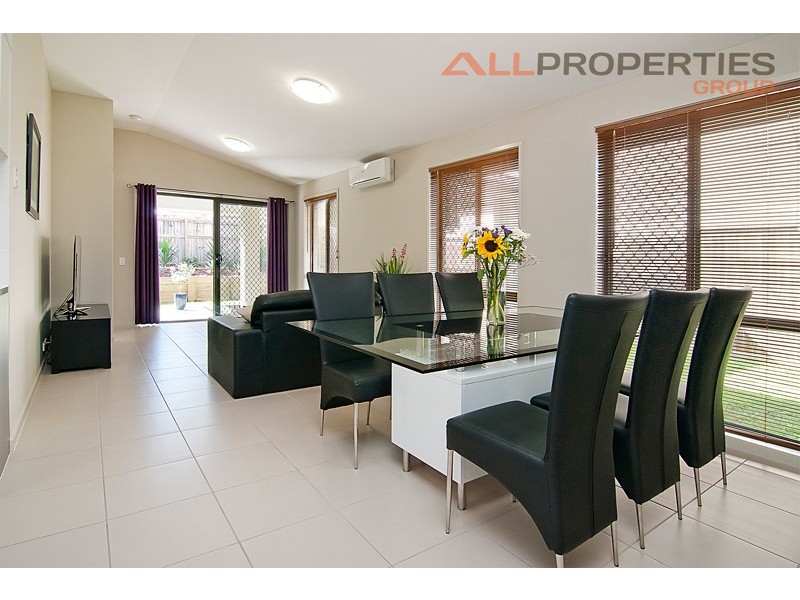 3 Wirewood Place, Heathwood QLD 4110