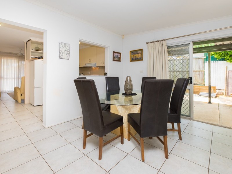 12 Straight Dr, Browns Plains QLD 4118