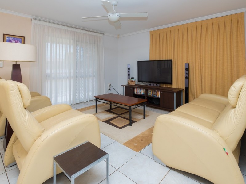 12 Straight Dr, Browns Plains QLD 4118