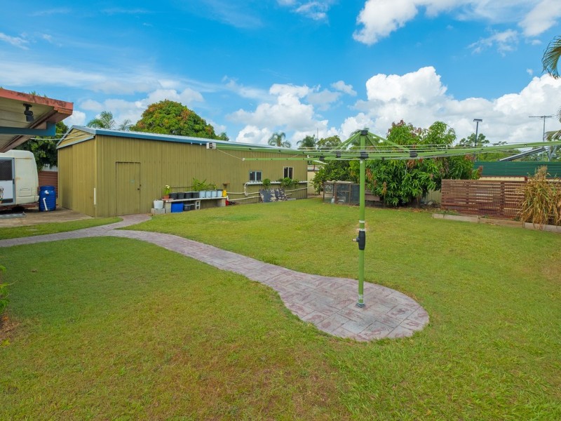 12 Straight Dr, Browns Plains QLD 4118