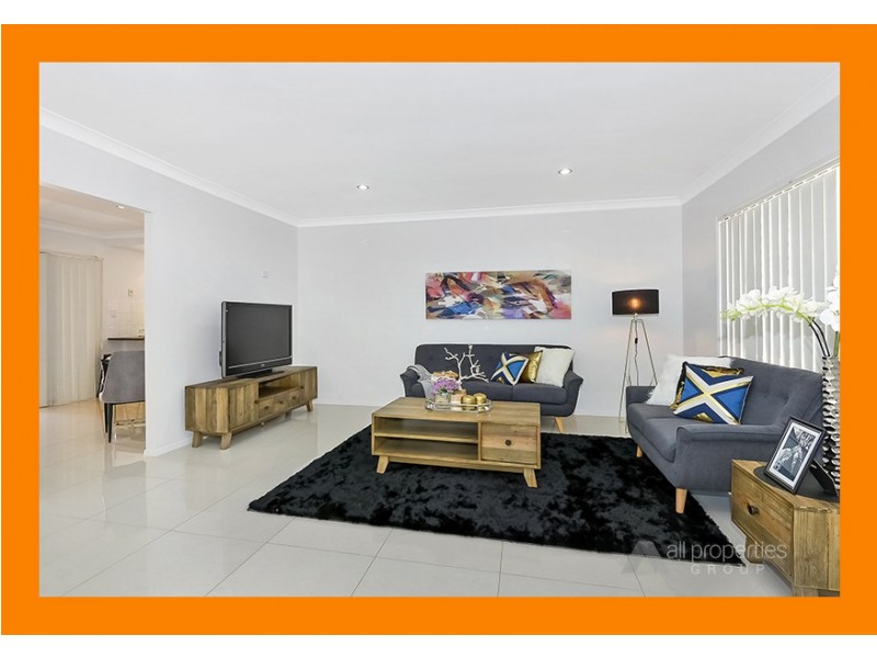 4 Glenlee Place, Parkinson QLD 4115