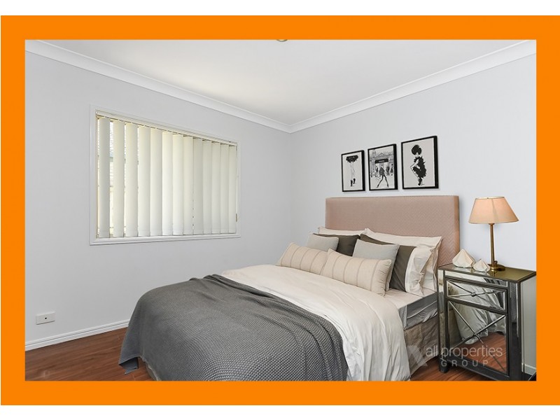 4 Glenlee Place, Parkinson QLD 4115