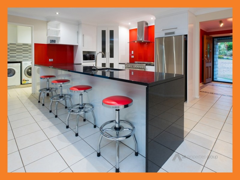 26 Hibbertia Ct, New Beith QLD 4124