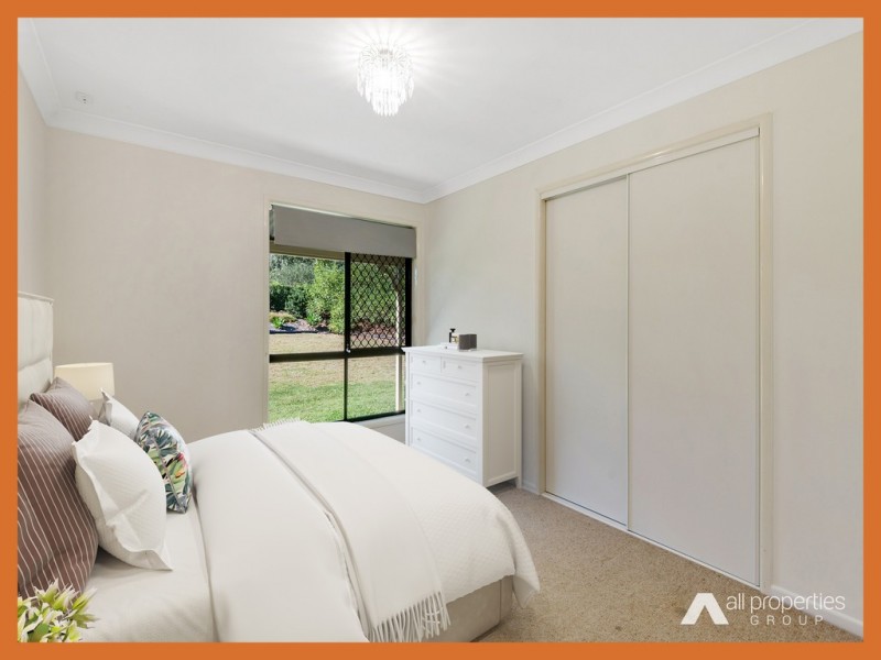 26 Hibbertia Ct, New Beith QLD 4124