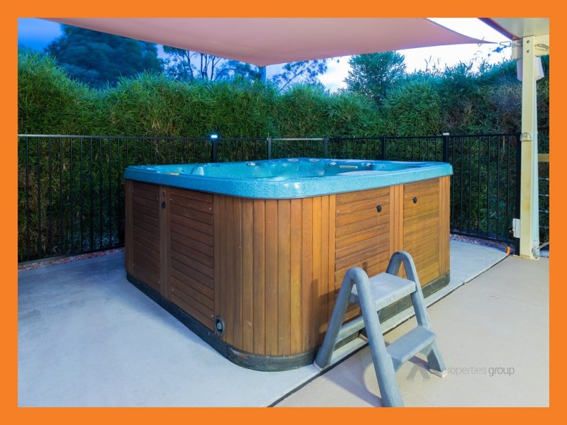 26 Hibbertia Ct, New Beith QLD 4124