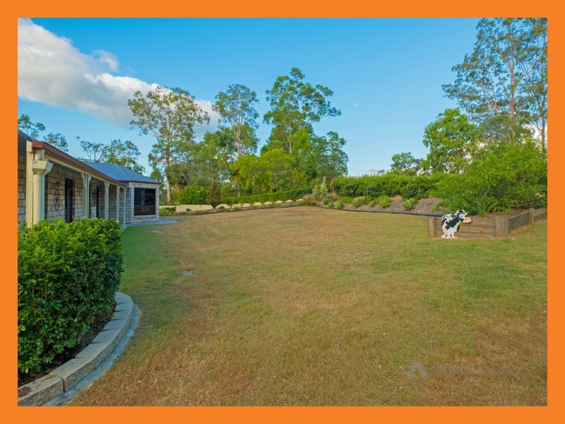 26 Hibbertia Ct, New Beith QLD 4124