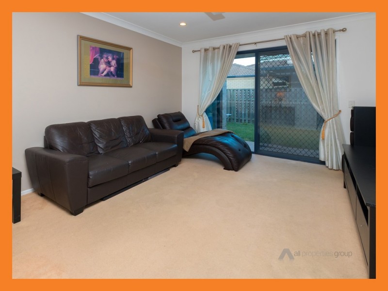 37 Weir Close, Berrinba QLD 4117