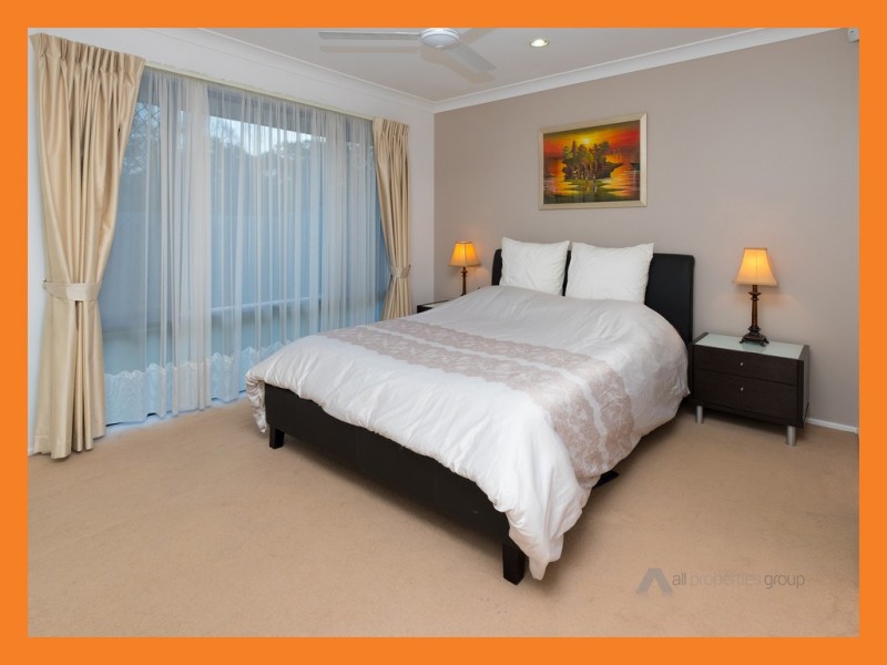 37 Weir Close, Berrinba QLD 4117
