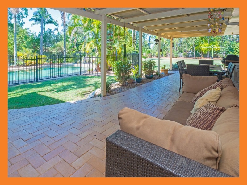 68 Crest Road, Greenbank QLD 4124