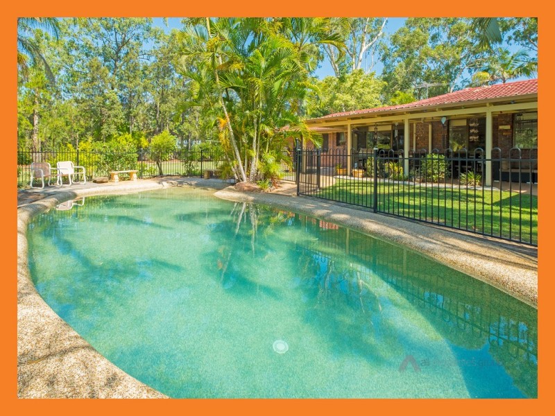 68 Crest Road, Greenbank QLD 4124