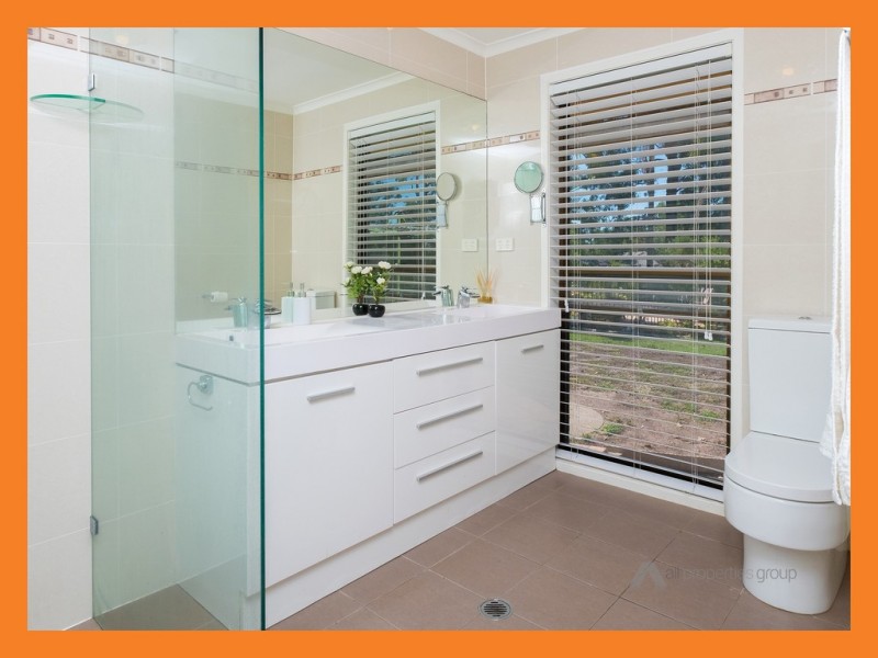 68 Crest Road, Greenbank QLD 4124