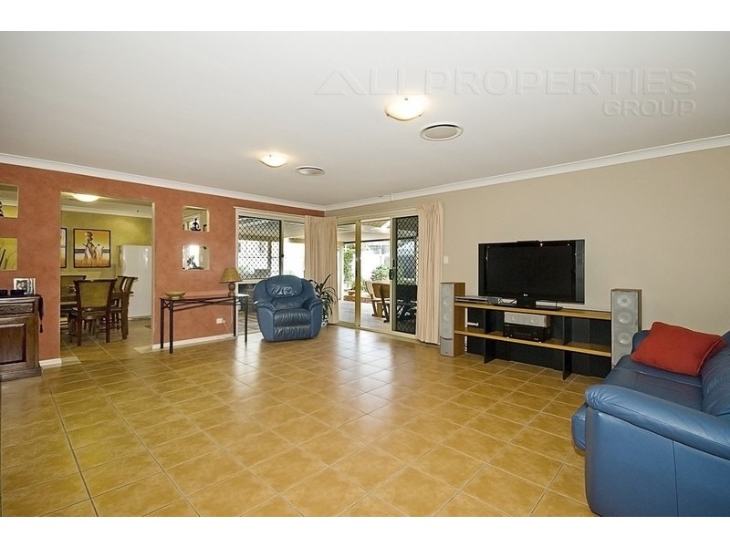 44 Lawson Place, Drewvale QLD 4116